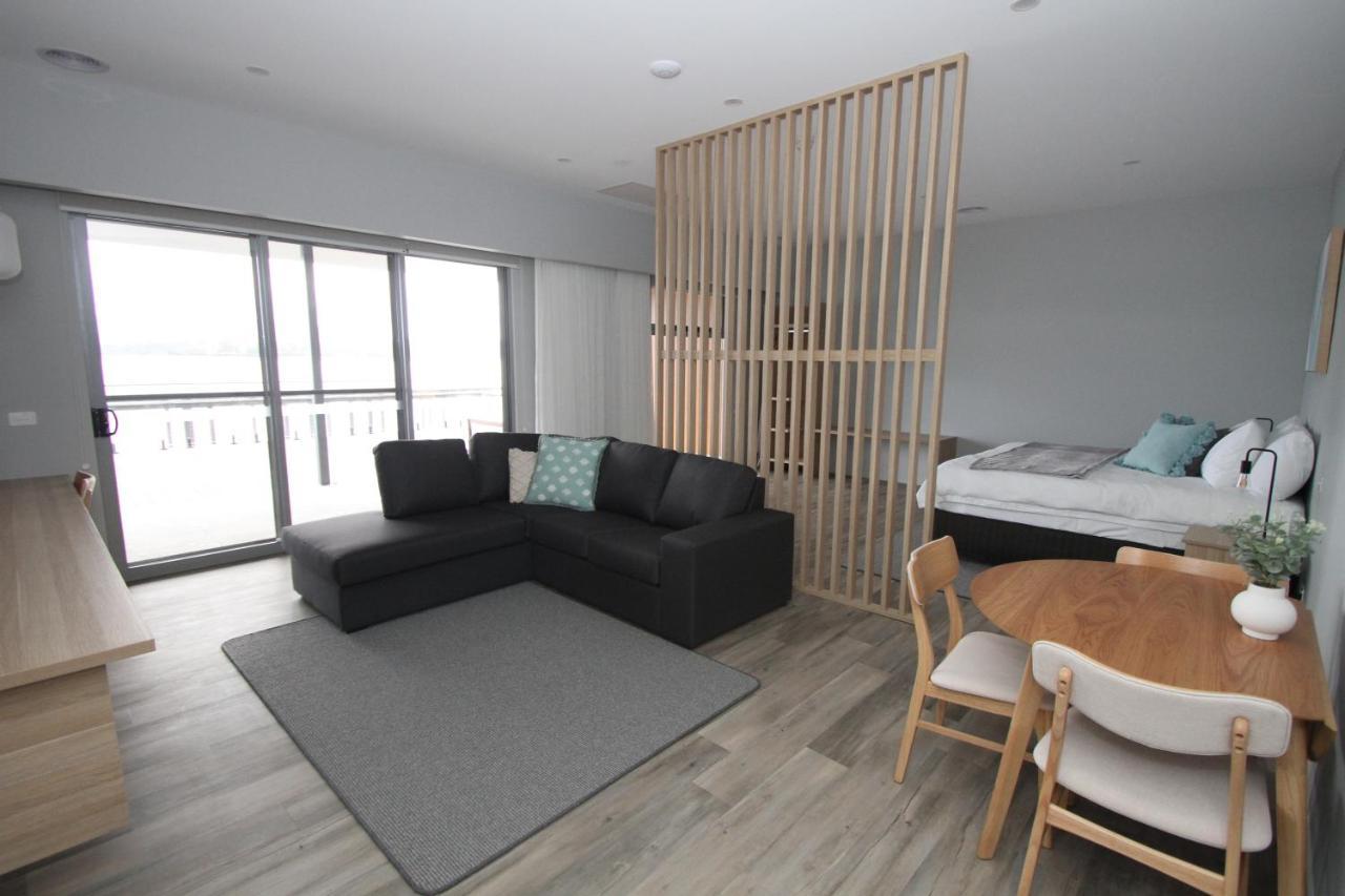 Waterfront Apartments Devonport Esterno foto