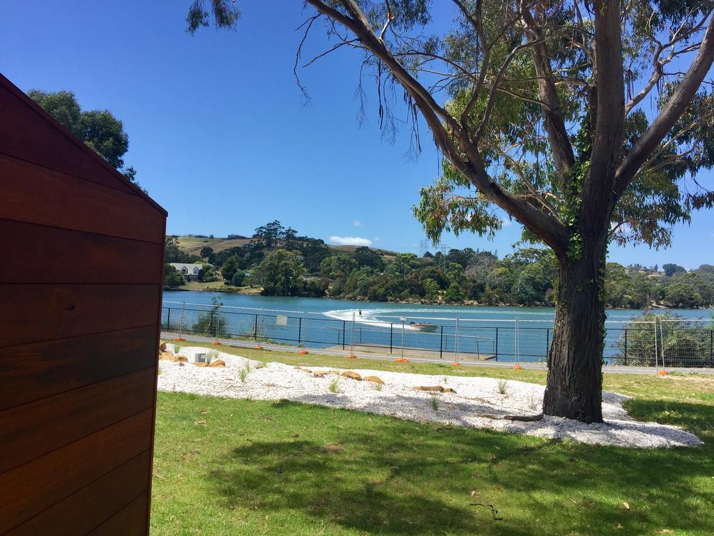 Waterfront Apartments Devonport Esterno foto